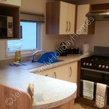 Jenner Family Holiday Homes At Tattershall Lakes Dogdyke Exterior foto